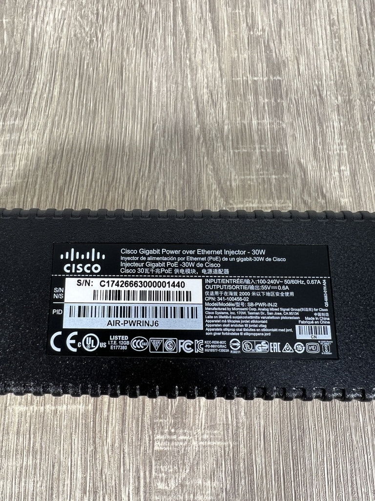 Gigabit PoE injector CISCO QS-6663-05N A04 Gigabit PoE injector CISCO QS-6663-05N A04